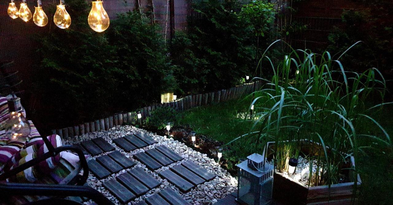 Good Apartments: Kierbedzia 6 with Free Parking and Garden Terrace Warsaw Exterior photo